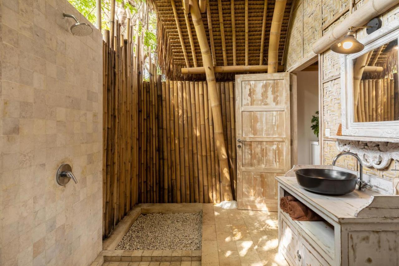 Amahelia Luxury Resort & Restaurant - Gili Asahan Exterior foto